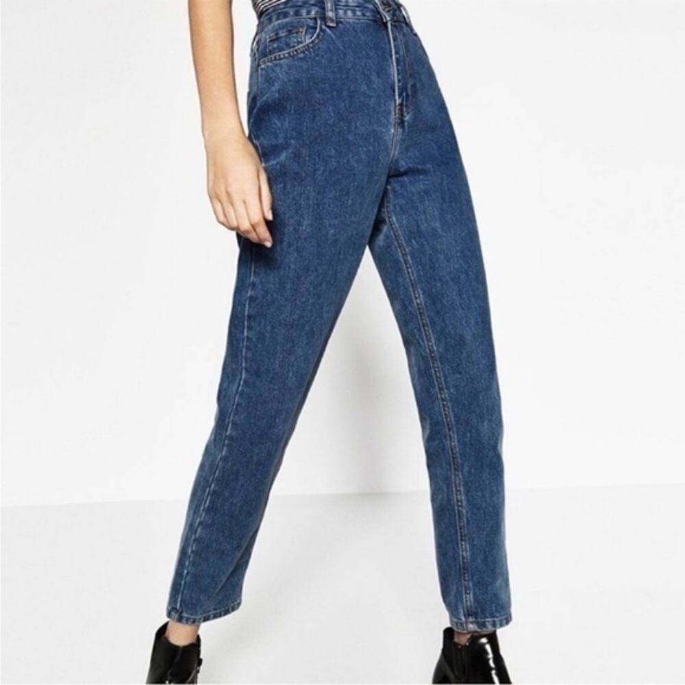 Zara Rib Cage Button Fly Straight Leg Jeans Size 2